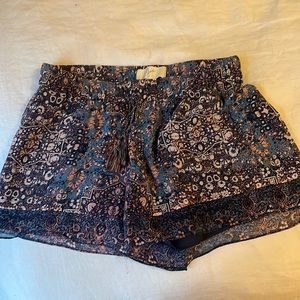 Josie silk shorts with pockets